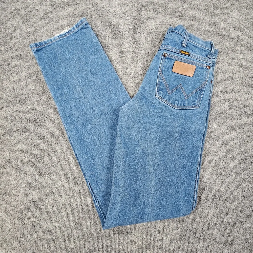 Wrangler 936 Slim Fit Cowboy Cut Jeans Mens 26x34 Blue Medium Wash Heavyweight